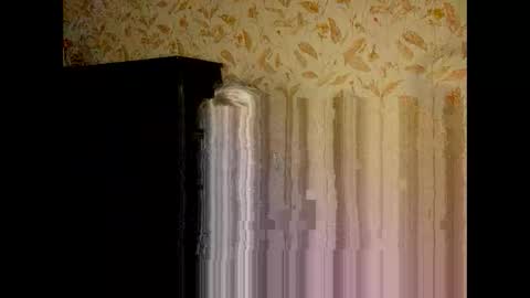 Snapshot of livandria chatting on March 2026 07:42:01 PM Livandria online show from March 2026 07:42:01 PM