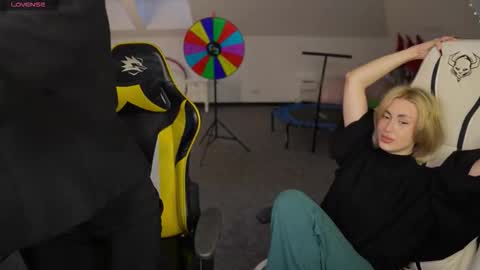 Sheryl online show from December 2025 11:19:01 AM