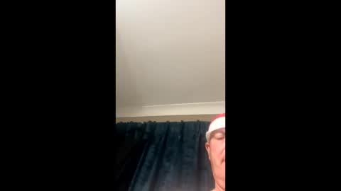 Snapshot of liverpoolfc1986 chatting on December 2024 06:06:01 PM liverpoolfc1986 online show from December 2024 06:06:01 PM