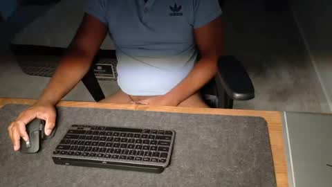 Snapshot of livetribber chatting on July 2026 11:57:01 AM livetribber online show from July 2026 11:57:01 AM