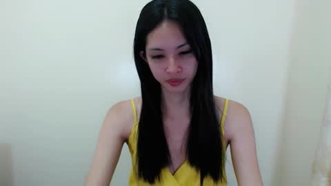 Snapshot of liviacum_ chatting on January 2026 01:16:01 PM Lvia online show from January 2026 01:16:01 PM