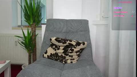 OnlyFans livia77   twitter liv20 4u online show from November 2025 02:27:01 PM