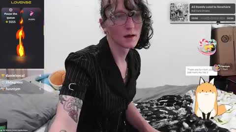 Livolio online show from November 2025 03:14:02 PM