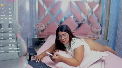 Snapshot of liz_ariza4u chatting on March 2026 04:13:02 AM online show from March 2026 04:13:02 AM