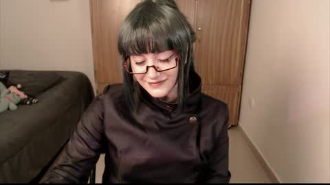 Snapshot of liz_beths chatting on April 2026 02:42:02 AM Elizabeth online show from April 2026 02:42:02 AM