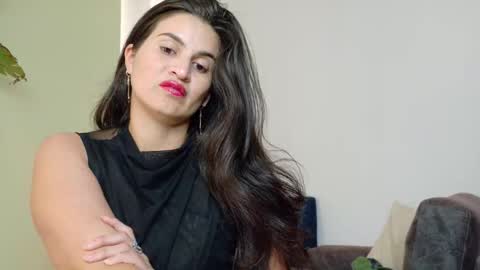 liz online show from December 2025 08:04:02 PM