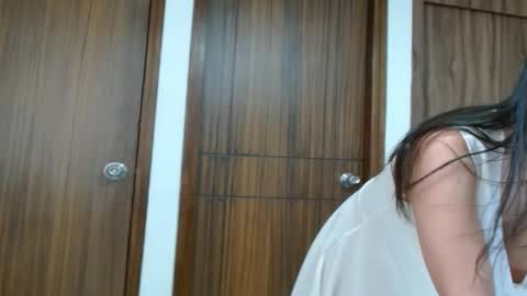 Snapshot of liz_fe chatting on March 2026 10:17:02 PM liz_fe online show from March 2026 10:17:02 PM