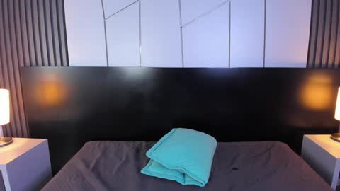 Liz  online show from January 2025 06:26:01 PM