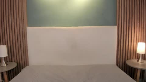 Liz  online show from March 2025 02:12:02 PM