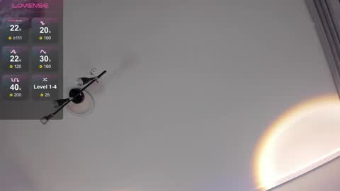 Snapshot of liz_holmes chatting on September 2025 10:26:01 AM Liz online show from September 2025 10:26:01 AM