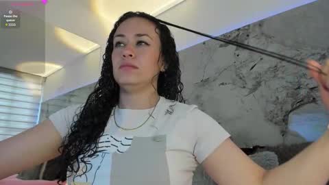 Snapshot of liz_holmes chatting on September 2025 12:21:02 PM Liz online show from September 2025 12:21:02 PM