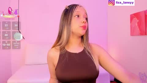 Snapshot of liza_bennet chatting on March 2026 05:01:02 AM Liza online show from March 2026 05:01:02 AM