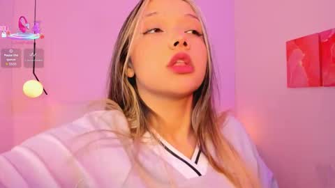 Snapshot of liza_bennet chatting on March 2026 08:08:02 AM Liza online show from March 2026 08:08:02 AM