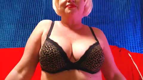 Snapshot of lizabrazzer chatting on March 2026 11:03:02 AM LizaBrazzer online show from March 2026 11:03:02 AM