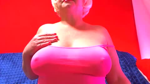 Snapshot of lizabrazzer chatting on April 2026 03:26:02 AM LizaBrazzer online show from April 2026 03:26:02 AM