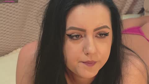 Snapshot of lizasunshine__ chatting on February 2025 03:59:02 PM lizasunshine__ online show from February 2025 03:59:02 PM