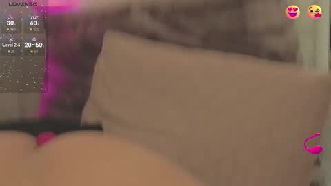 Snapshot of lizasunshine__ chatting on February 2025 09:22:01 AM lizasunshine__ online show from February 2025 09:22:01 AM