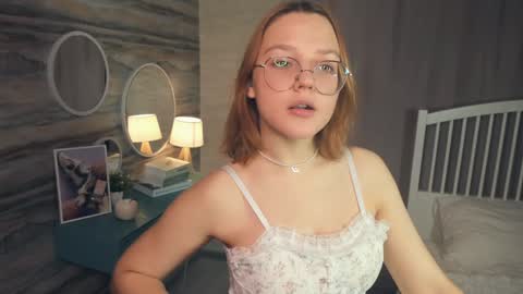 Snapshot of lizbethhaith chatting on December 2024 08:08:01 PM Lizbeth or Lizzy online show from December 2024 08:08:01 PM