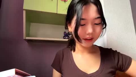 Snapshot of lizethminus chatting on July 2026 06:30:01 AM Aoi online show from July 2026 06:30:01 AM