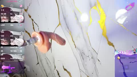 Snapshot of lizz_tender chatting on February 2026 01:00:02 PM Lizz online show from February 2026 01:00:02 PM