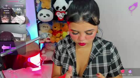 Snapshot of lizz_tender chatting on July 2026 11:22:01 PM Lizz online show from July 2026 11:22:01 PM