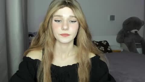 Snapshot of lizza_a chatting on April 2026 07:58:01 PM lizza_a online show from April 2026 07:58:01 PM