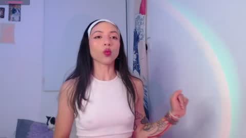 Lizza Scott online show from June 2026 10:46:02 PM