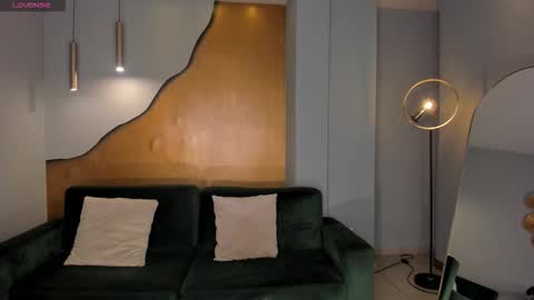 Lizzi  online show from February 2026 08:14:02 PM