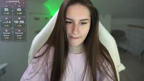 Snapshot of lizzi_fox chatting on October 2025 11:33:02 AM Lizi-Fox online show from October 2025 11:33:02 AM