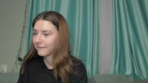 lizzi_muur online show from January 2025 06:59:02 PM