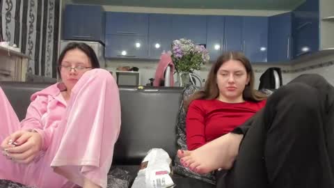 lizzi_muur online show from March 2025 04:40:02 PM