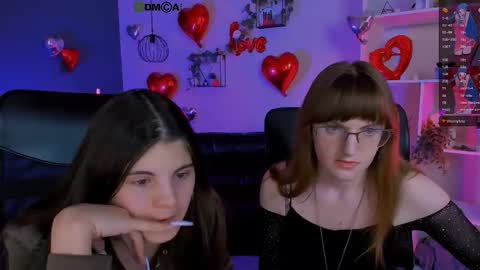 Snapshot of lizzie_boom chatting on March 2026 08:27:02 PM lizzie_boom online show from March 2026 08:27:02 PM