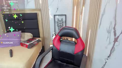        online show from October 2025 07:56:02 PM