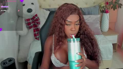 Lizzy Joss online show from September 2025 07:47:02 PM