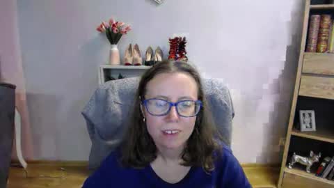 Lizzy online show from October 2025 04:53:02 AM