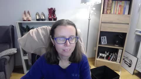 Lizzy online show from October 2025 05:33:01 AM