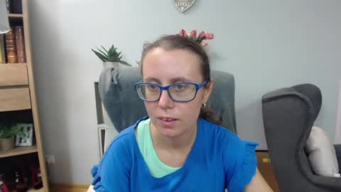 Snapshot of lizzy_sparkle chatting on July 2026 04:54:02 AM Lizzy online show from July 2026 04:54:02 AM