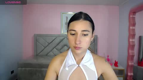 Lizzy SCHEDULE BROADCASTING Monday-Saturday 11am4pm Colombia online show from November 2025 05:13:02 PM