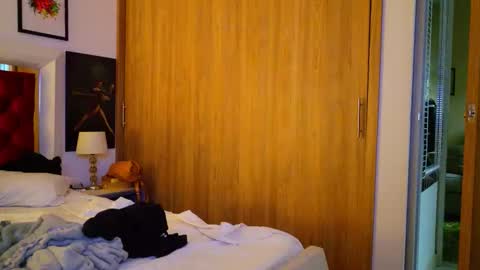 Snapshot of lizzymontana chatting on February 2026 11:49:02 AM Liz online show from February 2026 11:49:02 AM