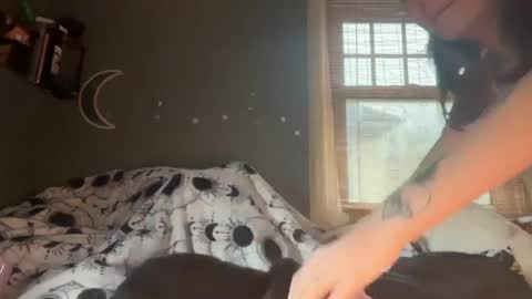 lizzybunny online show from February 2025 02:02:01 PM