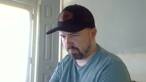 Snapshot of lj345689 chatting on March 2026 06:03:01 PM lj345689 online show from March 2026 06:03:01 PM