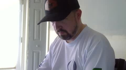 Snapshot of lj345689 chatting on March 2026 02:20:02 PM lj345689 online show from March 2026 02:20:02 PM