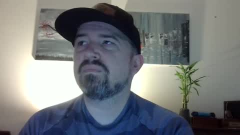 Snapshot of lj345689 chatting on April 2026 08:50:01 PM lj345689 online show from April 2026 08:50:01 PM