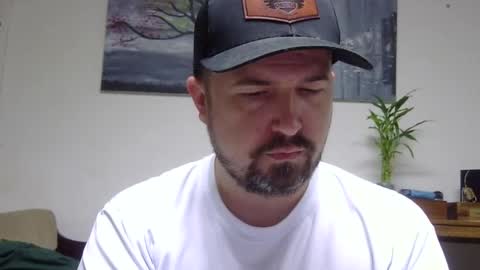 Snapshot of lj345689 chatting on April 2026 12:49:02 AM lj345689 online show from April 2026 12:49:02 AM