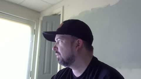 Snapshot of lj345689 chatting on April 2026 06:58:02 PM lj345689 online show from April 2026 06:58:02 PM