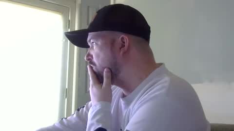 Snapshot of lj345689 chatting on April 2026 05:09:02 PM lj345689 online show from April 2026 05:09:02 PM