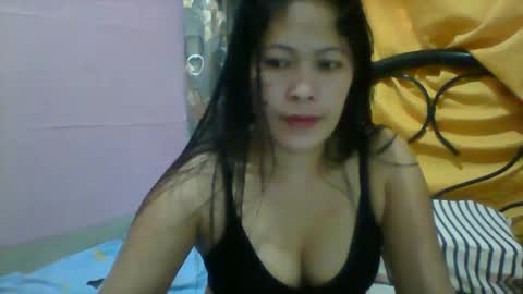 Snapshot of llanie888 chatting on February 2025 05:01:01 AM llanie888 online show from February 2025 05:01:01 AM