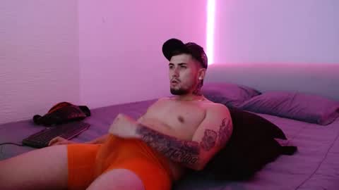 Snapshot of lliamm_2 chatting on February 2025 01:11:01 AM lliamm 2 online show from February 2025 01:11:01 AM