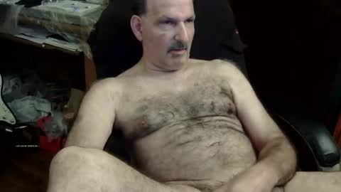 Snapshot of loades182025 chatting on September 2025 02:06:01 AM loades182025 online show from September 2025 02:06:01 AM