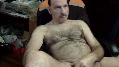 Snapshot of loades182025 chatting on October 2025 01:42:02 AM loades182025 online show from October 2025 01:42:02 AM